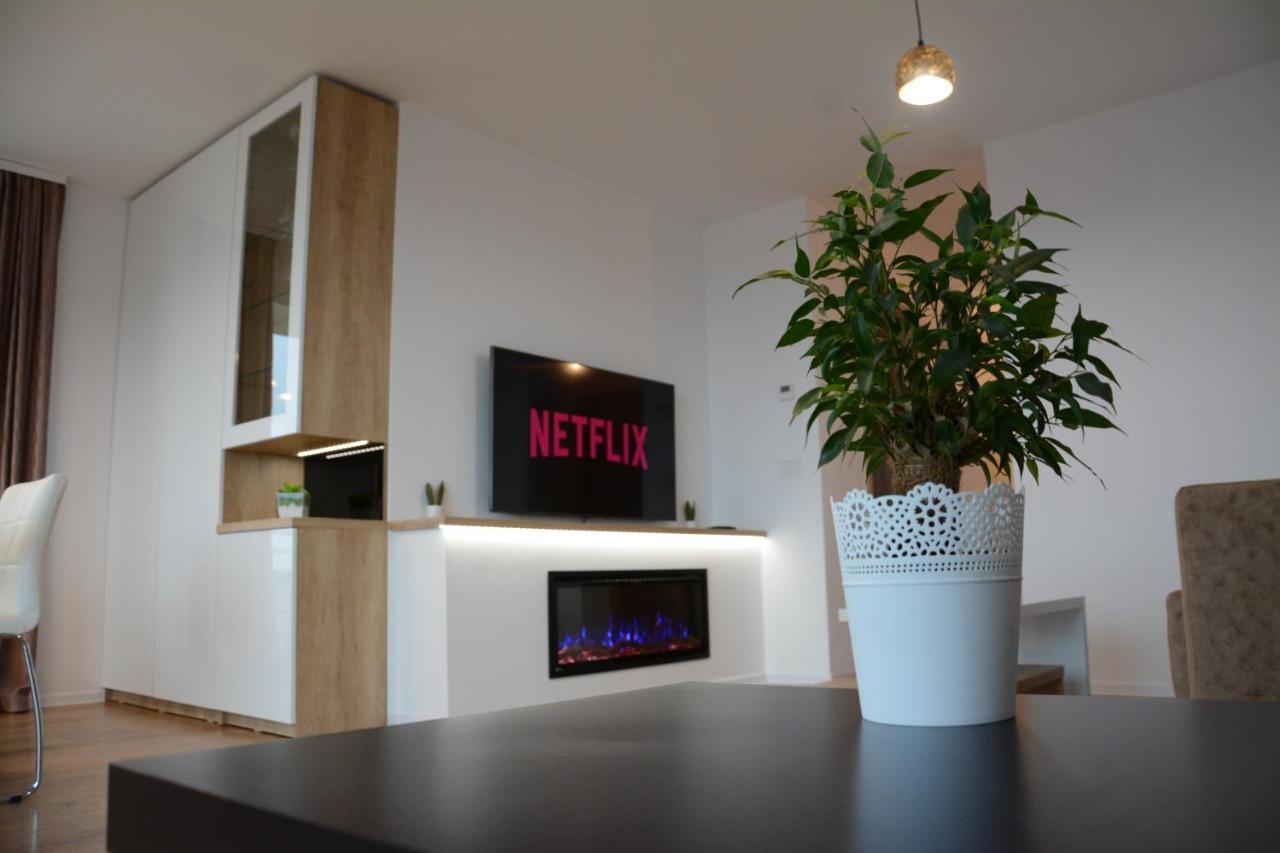 Luxury Panorama Apartament,Coresi Braşov Exteriör bild