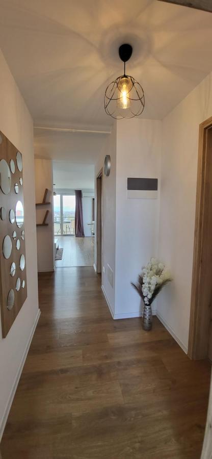 Luxury Panorama Apartament,Coresi Braşov Exteriör bild