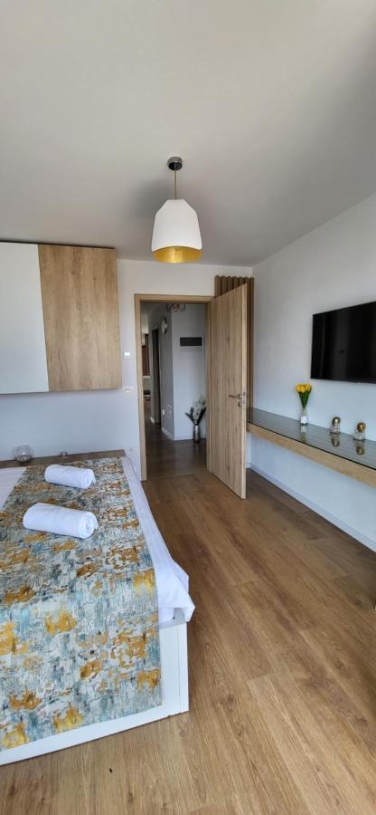 Luxury Panorama Apartament,Coresi Braşov Exteriör bild