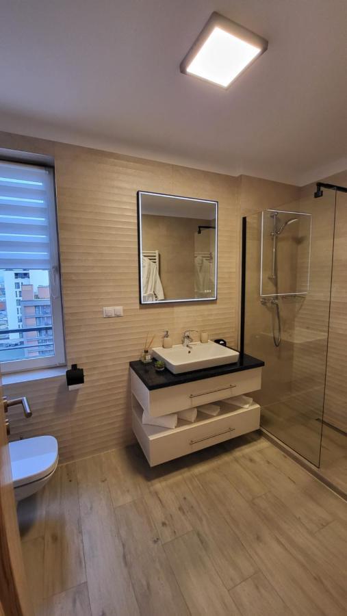 Luxury Panorama Apartament,Coresi Braşov Exteriör bild